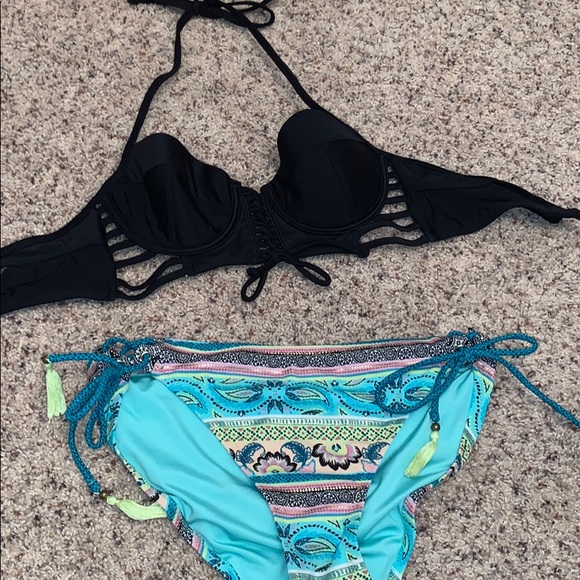 swimsuits!!! - Picture 1 of 8